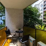 Apartment Gems Of - Ruby Unit Budapest
