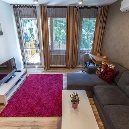 Lägenhet Gems Of - Ruby Unit Budapest