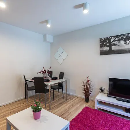 Gems Of - Ruby Unit Apartman *